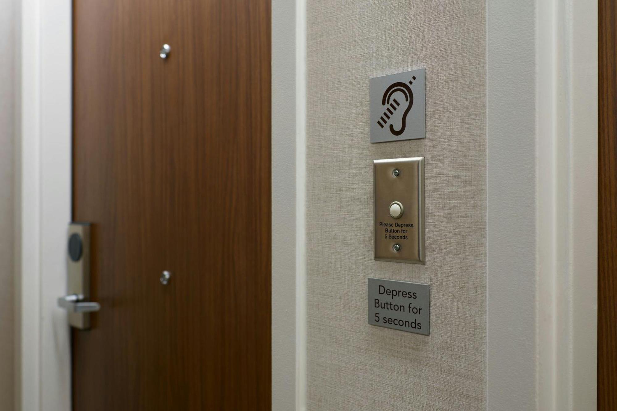 Courtyard By Marriott Los Angeles Pasadena Old Town Esterno foto