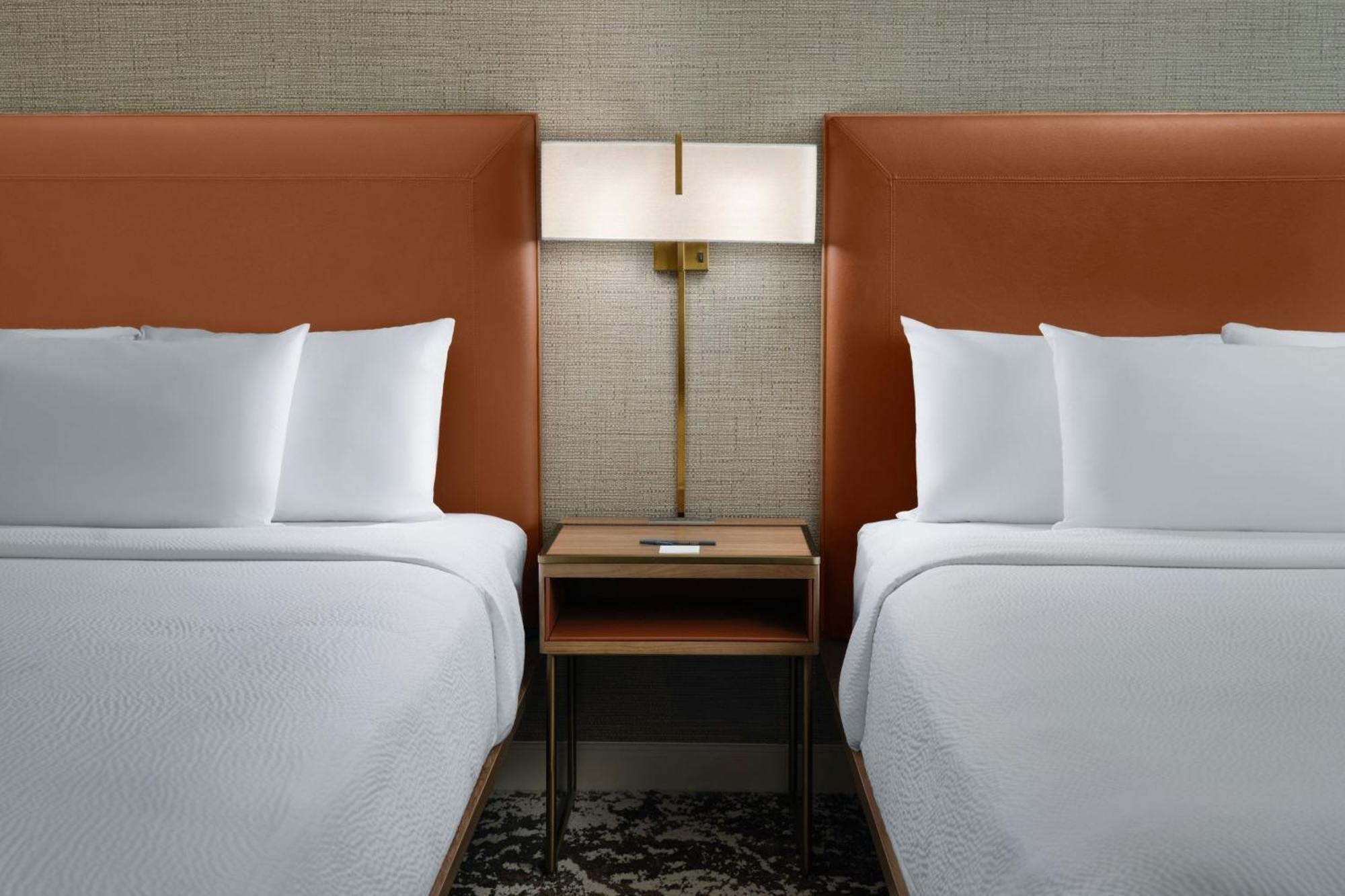 Courtyard By Marriott Los Angeles Pasadena Old Town Esterno foto