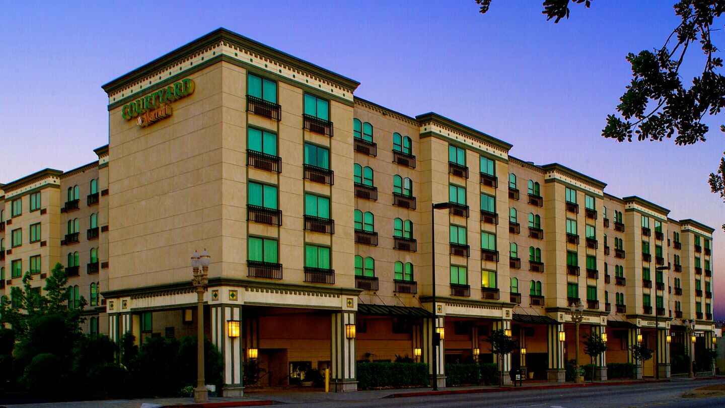 Courtyard By Marriott Los Angeles Pasadena Old Town Esterno foto