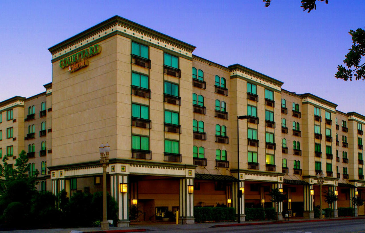 Courtyard By Marriott Los Angeles Pasadena Old Town Esterno foto